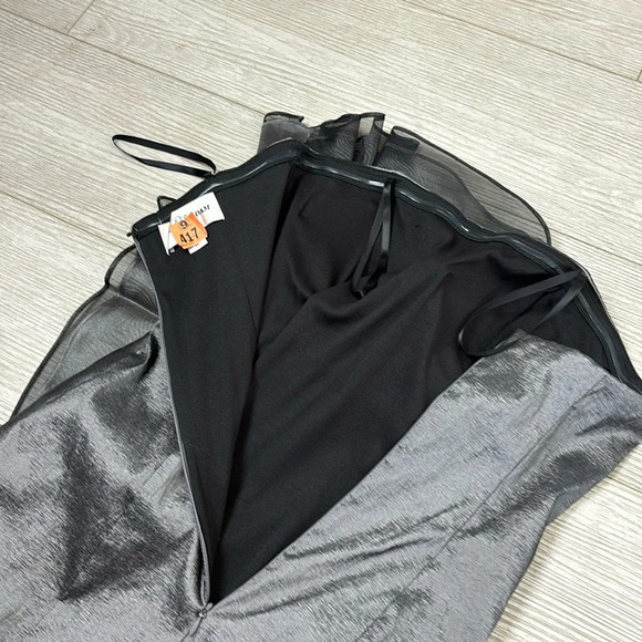 Betsy & Adam Strapless Mini Embellished Dress in Gunmetal Grey Silver Size 8 - Picture 6 of 14